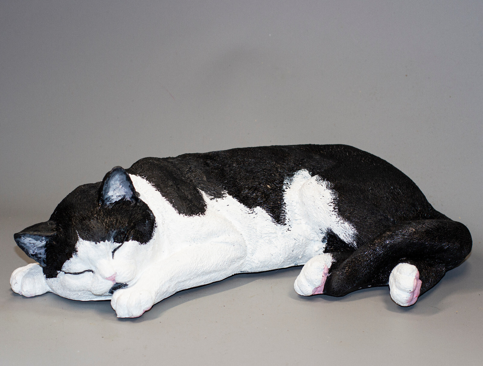 Black White Cat Urn Pet Ashes Holder Memorial Cremation Statue Funeral Casket