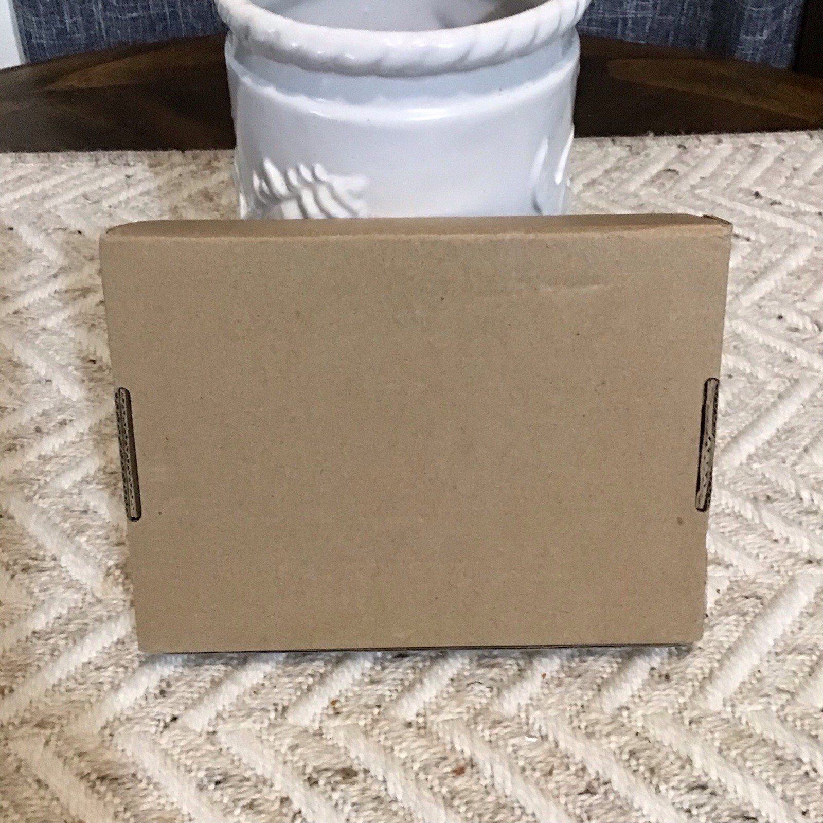 NIB Laifu DZI Pet Memorial Wood Picture Frame – (4”x6”)