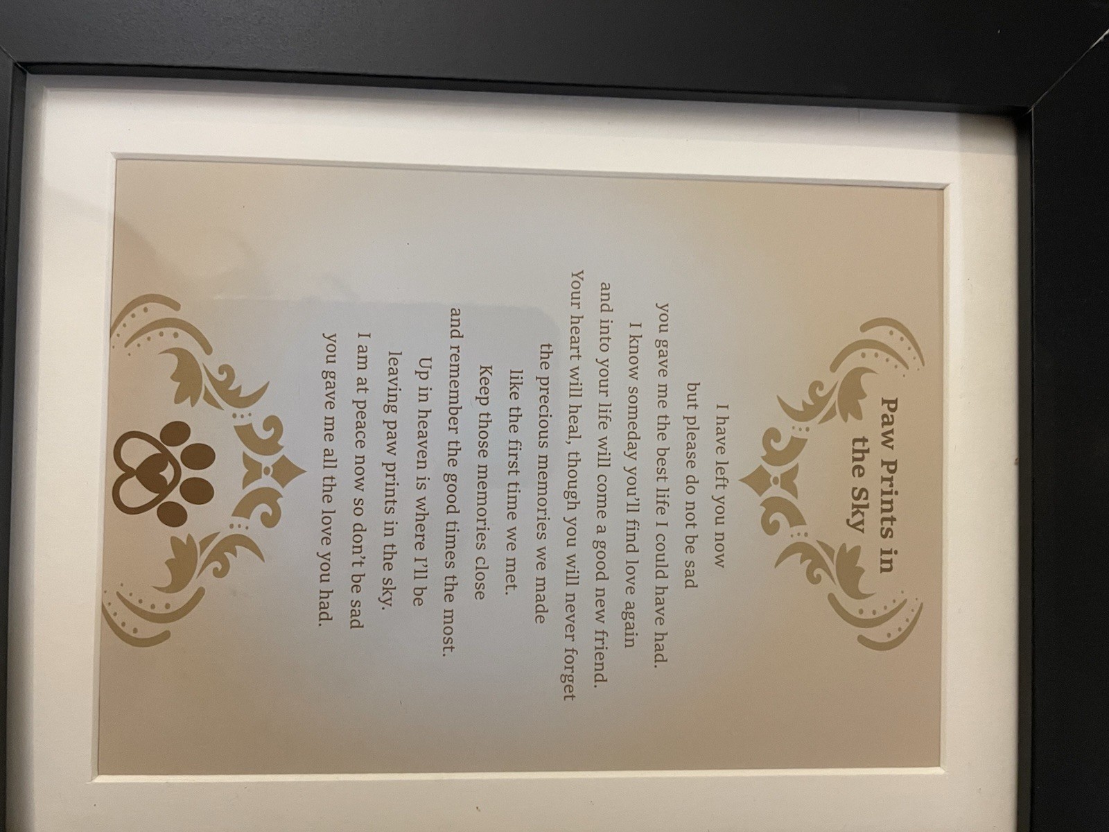 Engraved Pet Memorial Plaque Frame ‘Paw Prints in the Sky’ Poem Photo Holder