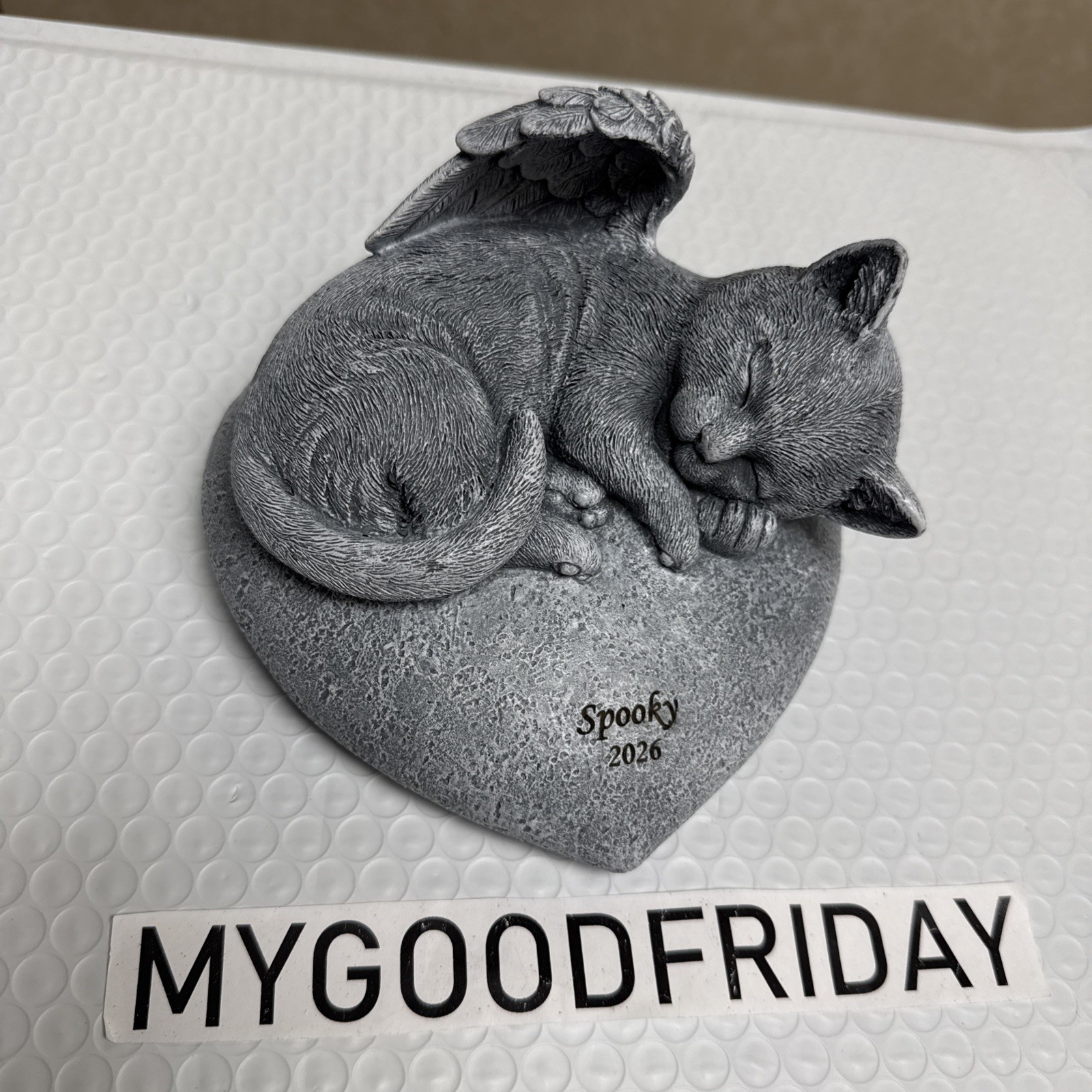 CAT Pet Sleeping Angel Wings Memorial Garden Stone Cemetery Grave Spooky 2026