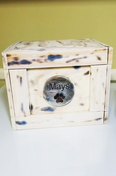 Pet Memorial Memory Box with Pictures & Engraved | Custom Made Pet Urn Cremation