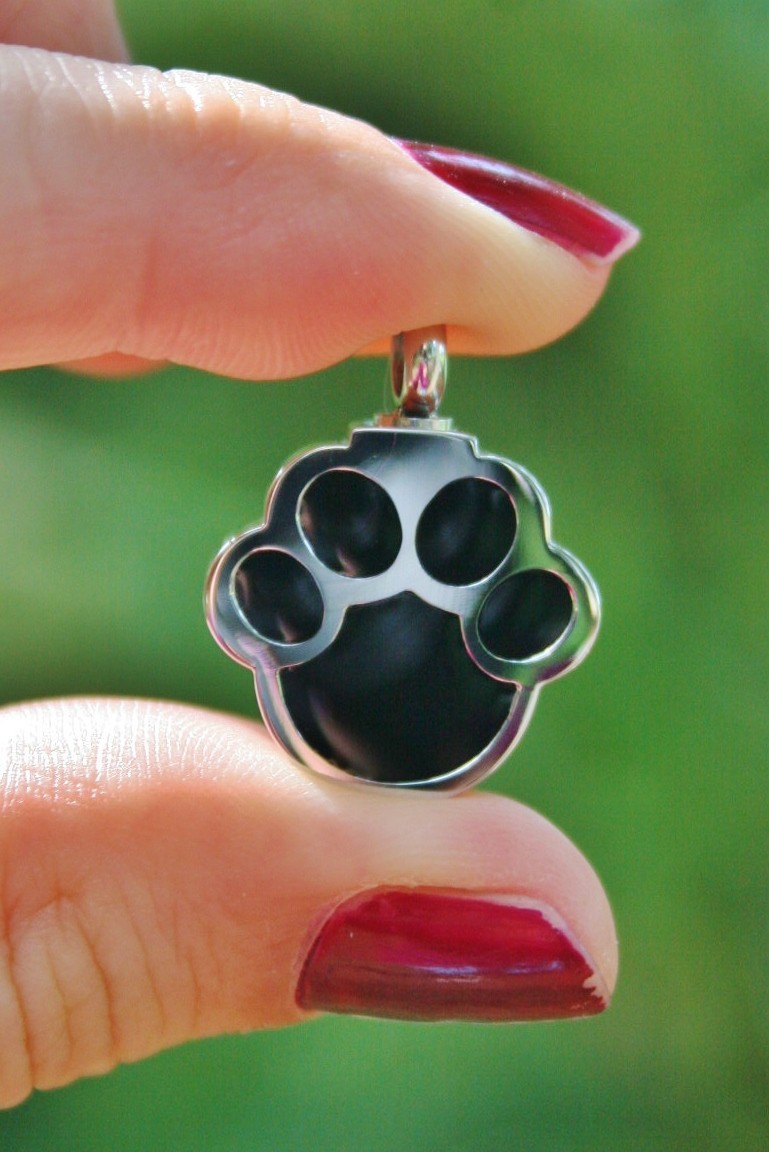 Pet Cremation Pendant Urn Keychain 1″ Key Ring for Ashes Dog Cat Paw Print Paws