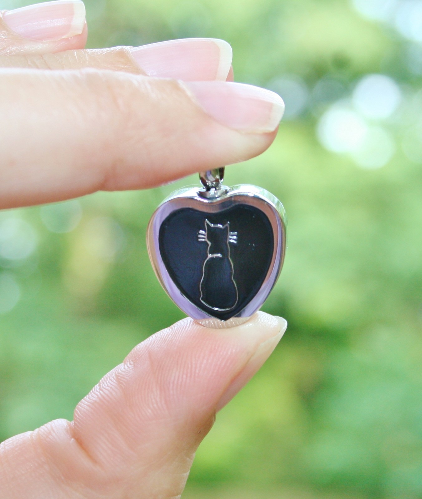 Cat Cremation Necklace Jewelry Pendant Urn for Ashes Memorial Gift Black Kitty