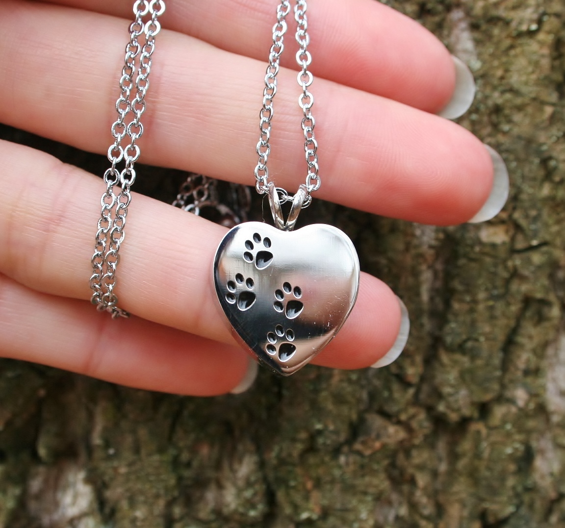 Pet Cremation Necklace Jewelry Pendant Urn 4 Ash Paw Prints On My Heart Dog Cat