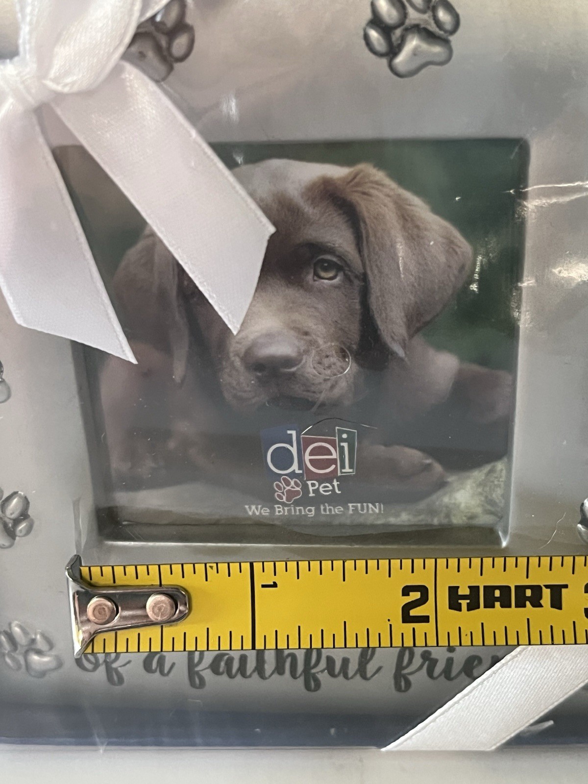 DEI In Loving Memory Of A Faithful Friend Frame, 4”x4.5”, NEW, Paw Print Edge