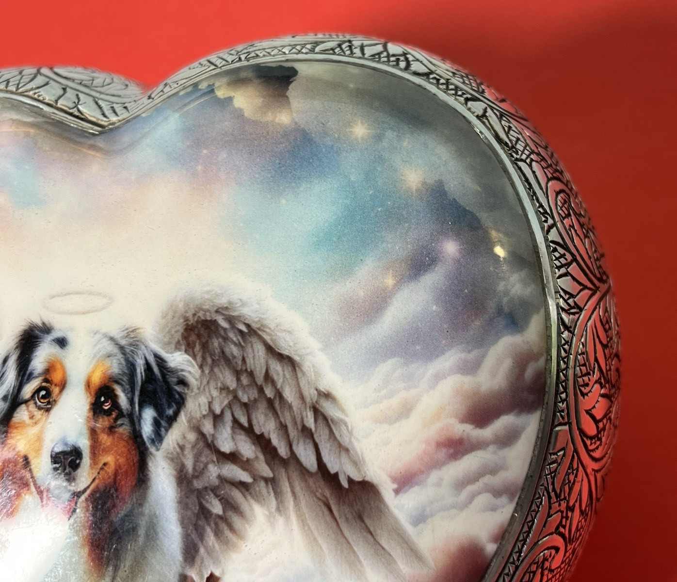 Australian Shepherd Memorial Dog Funeral Urn w/Silver Color Hand Etched Border