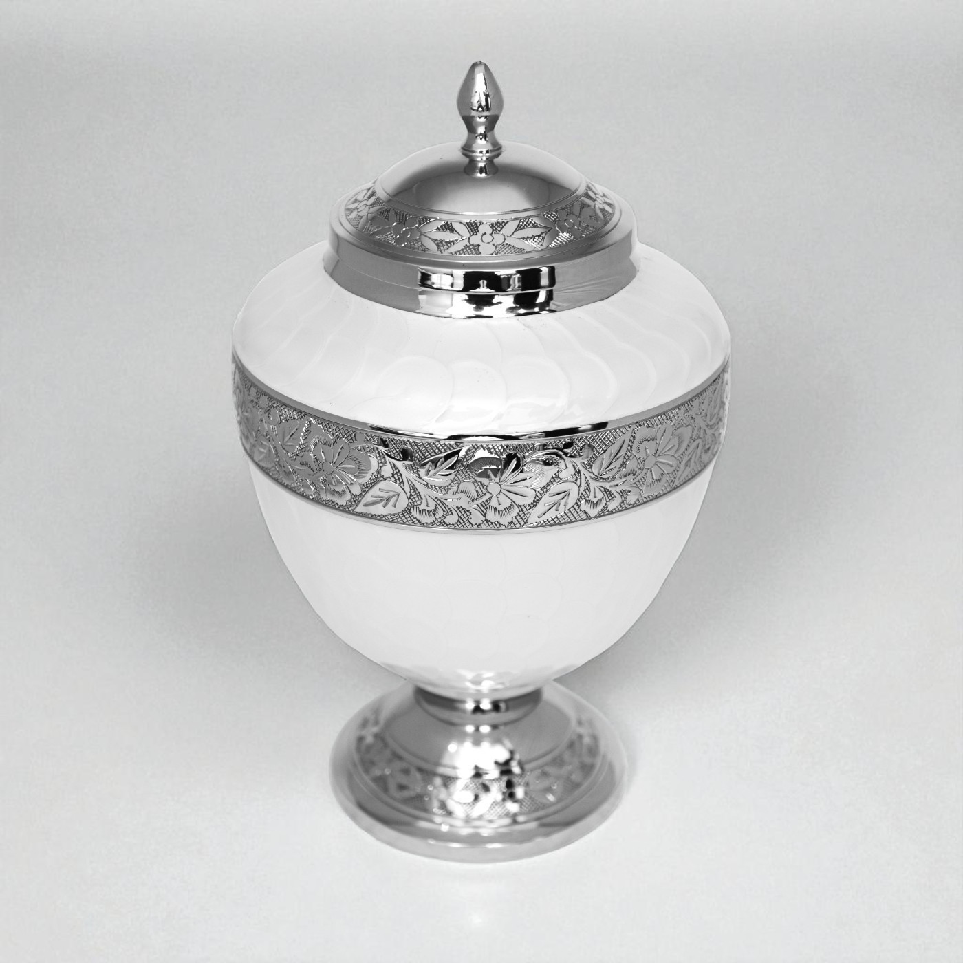 Whisper of Pearls Brass Cremation Urn – Elegant White Memorial