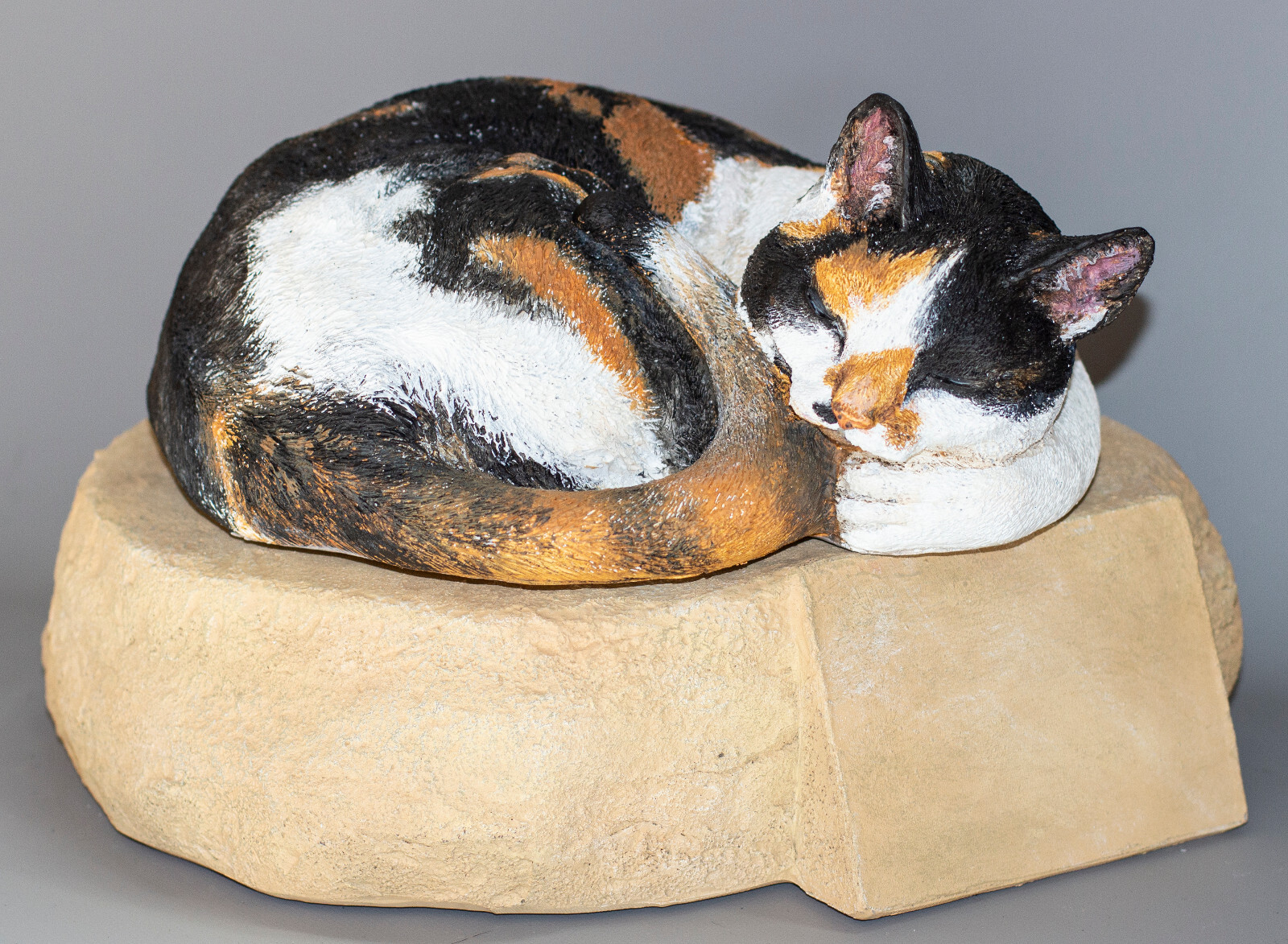 Pet Memorial Tombstone Grave Marker Plaque Cremation Urn Calico Cat Loss Tribute