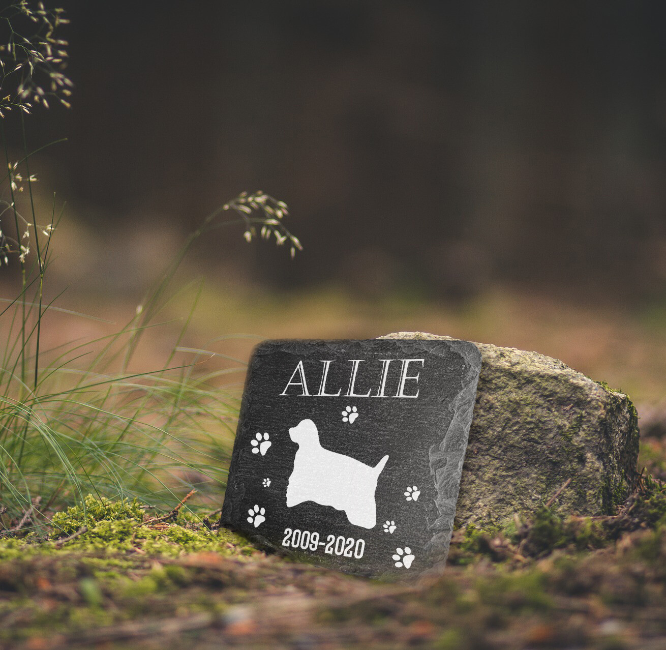 Personalised Pet Memorial Grave marker Dark Grey Natural Slate stone 10×10 Cm