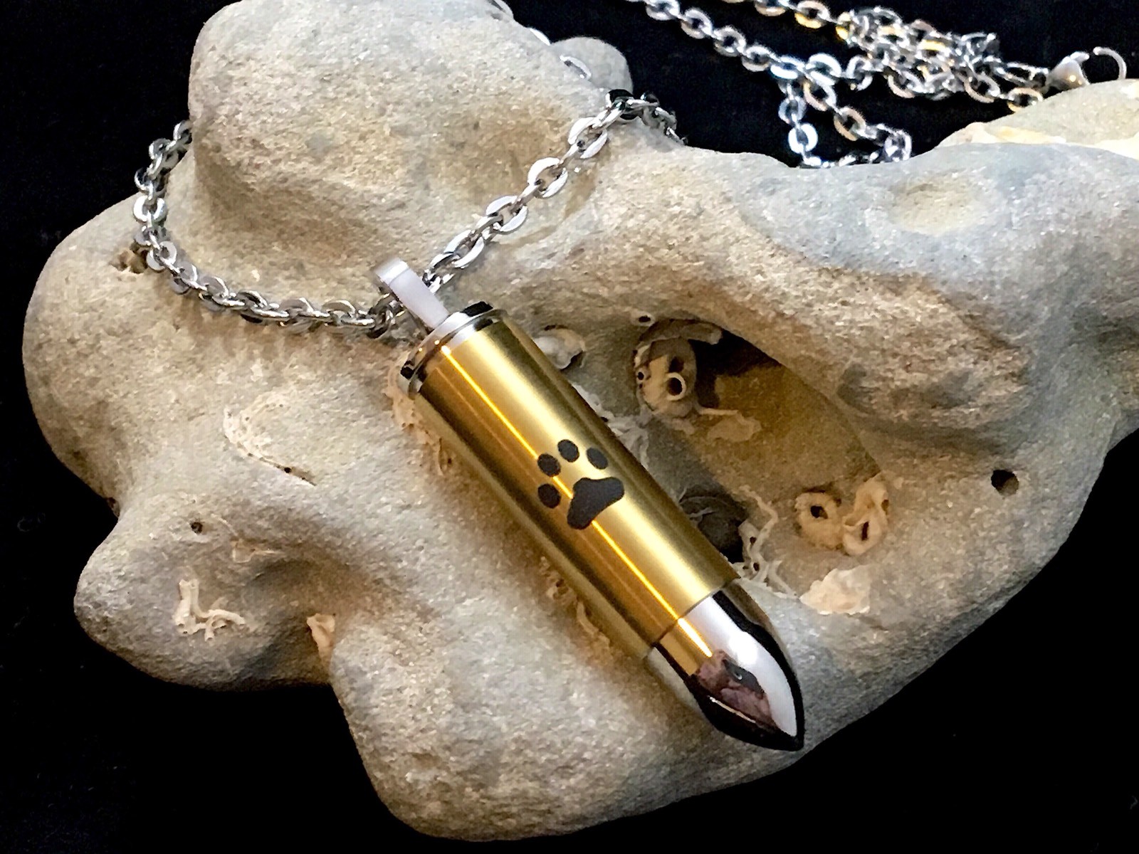 Mens Golden Bullet Cremation Pendant Urn Keychain 1″ Key Ring for Ashes Pet Dog