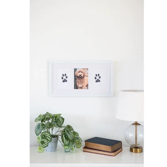 Pearhead Pawprints 3-Opening Frame, Memorial Frame