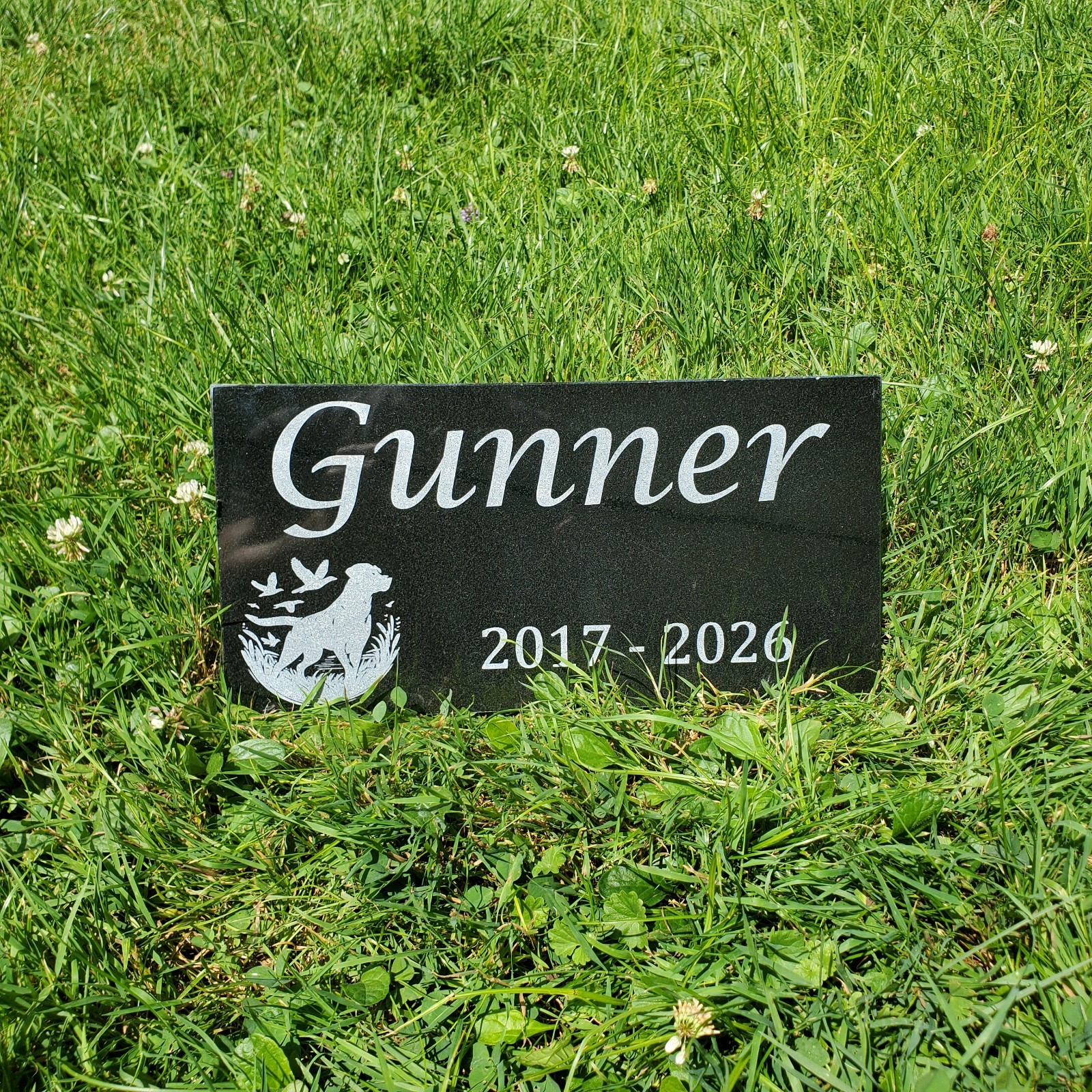 Hunting Dog Grave Marker Headstone Garden Pet Loss Memorial Burial Stone t25
