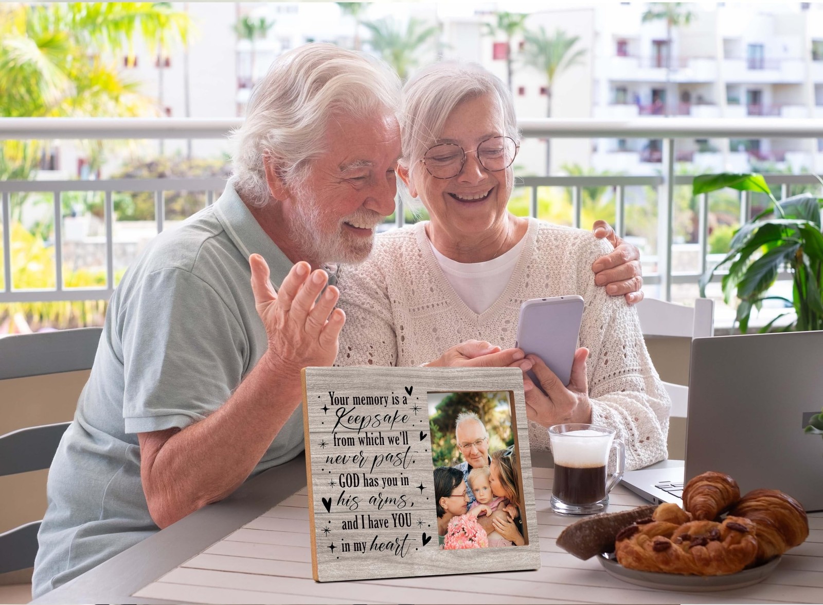 Memorial Picture Frame – In Loving Memory Wooden Photo Frame, Sympathy & Bere…