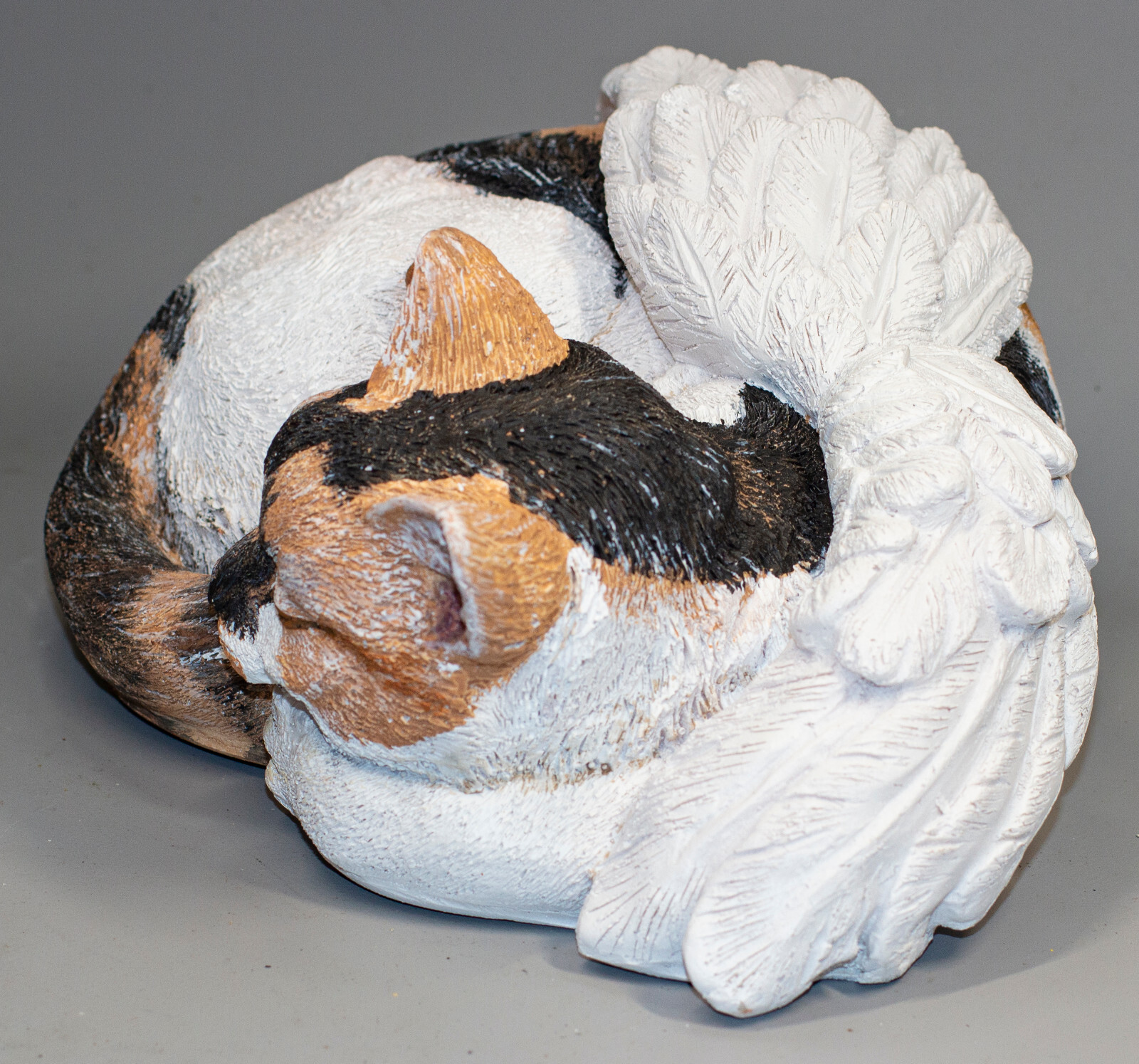 Sleeping Cat Angel Wings Calico Cremation Urn Pet Ashes Memorial Statue Keepsake
