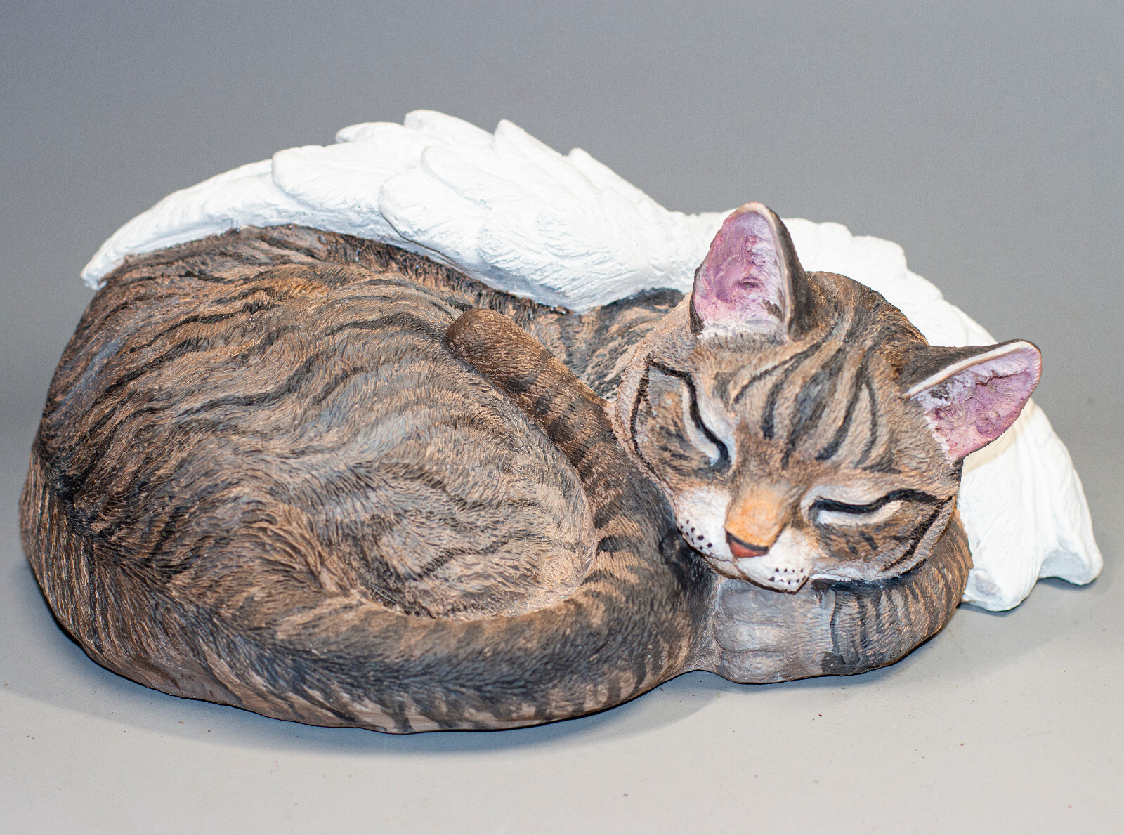 Unusual Urn Brown Tabby Cat Angel Wings Funeral Statue Memorial Casket Pet Ashes