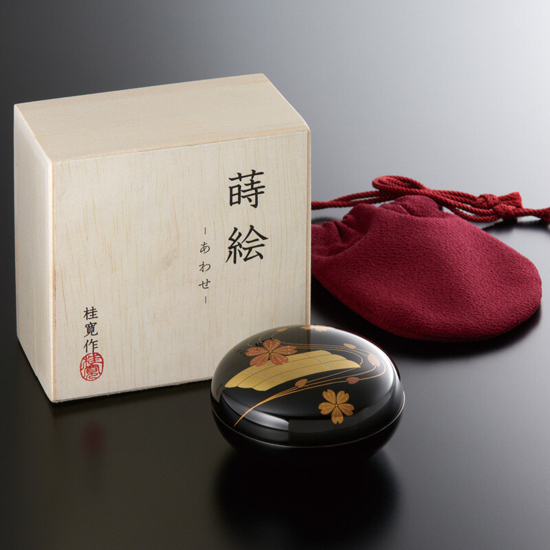 Makie Awase Beauty of the Four Seasons Small Keepsake Urn for Human Ashes