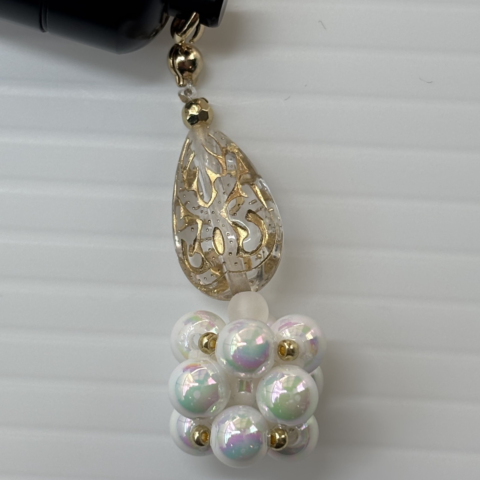 Cremation Ashes Keychain – Cremation Keepsake(gold orb and pearl ornament)