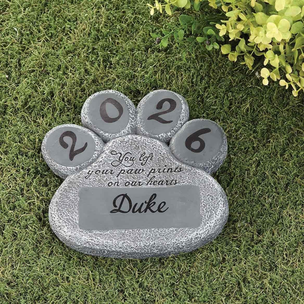 Pet Memorial Garden Stone Personalized NAME YEAR Dog Cat Paw Print Grave Marker