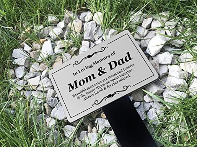 Mom & Dad Memorial | Remembrance Plaque | Stake – Silver and Black Acrylic |
