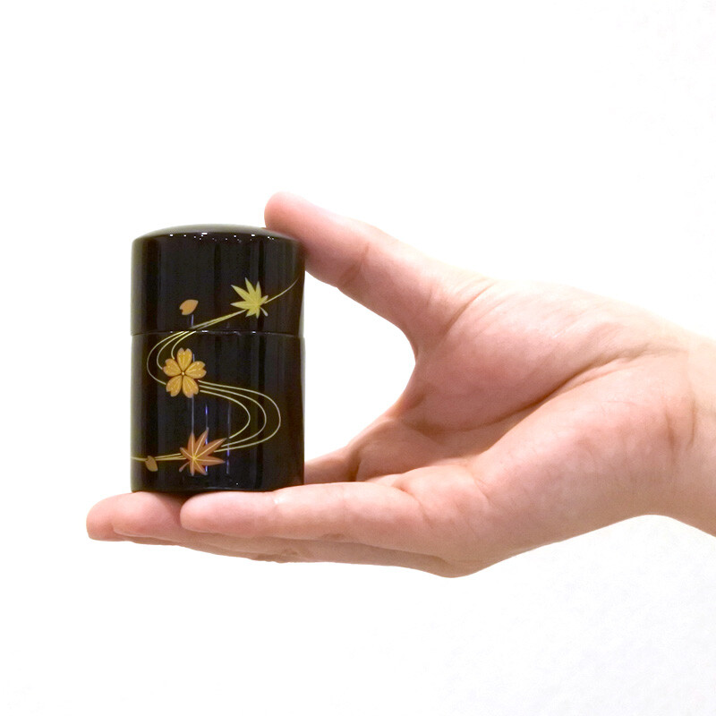 Makie Beauty of the Four Small Keepsake Urn for Human Ashes Lacquer decoration
