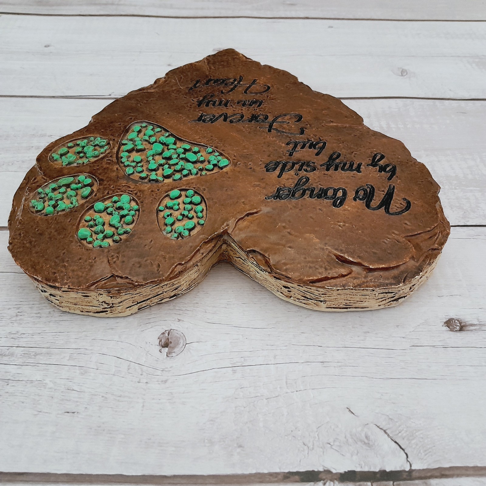 Memorial Stone for Pets Heart Shaped Resin 9×9