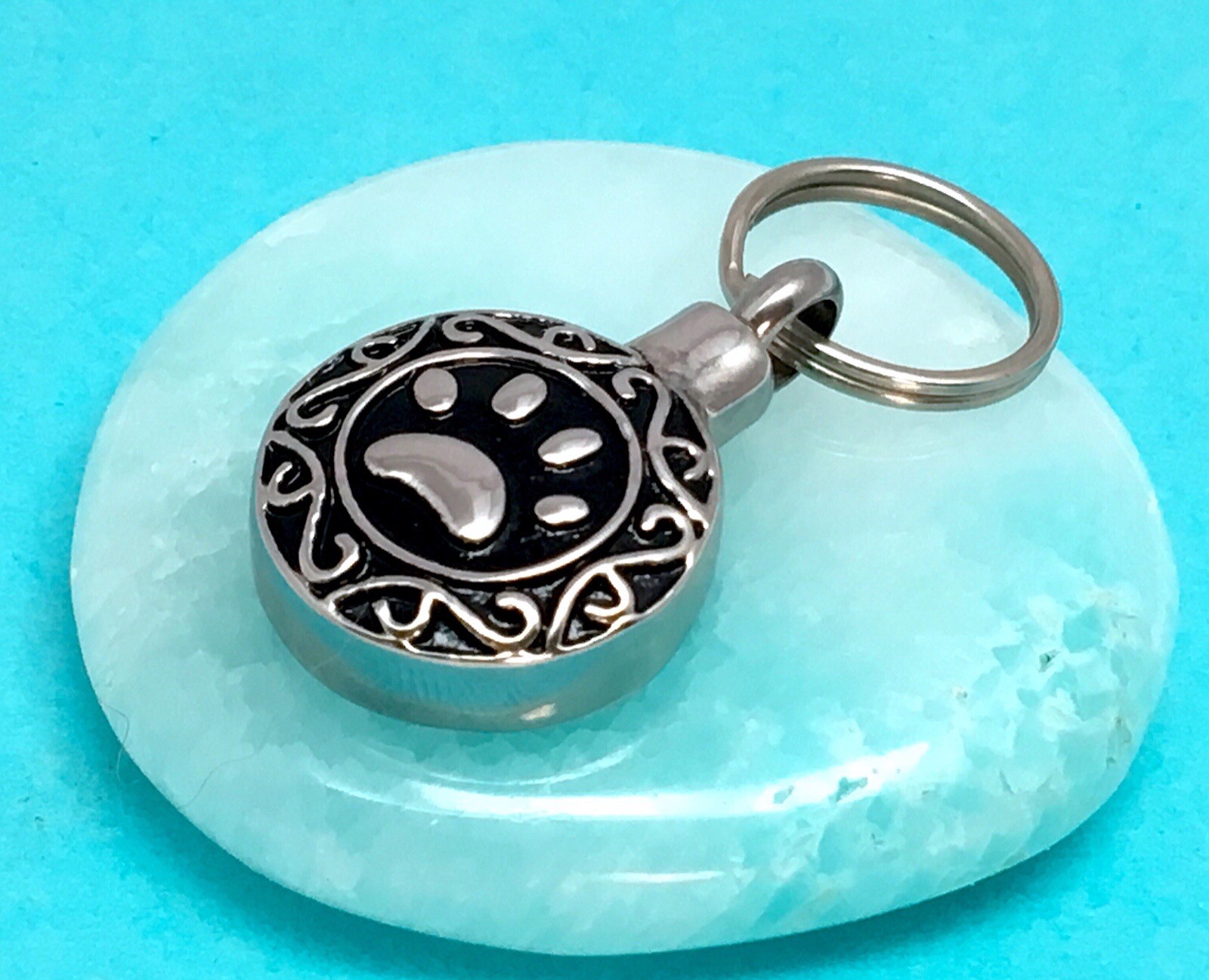 Pet Cremation Pendant Urn Keychain 1″ Key Ring for Ashes Dog Cat Paw Print Paws
