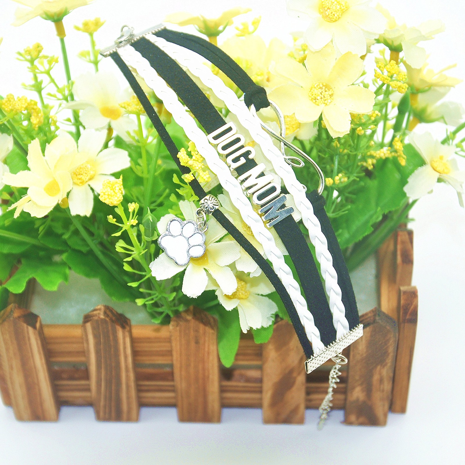 HHHbeauty Pet Dog 6.5 inches (length) x 2.5 (width), Black and White