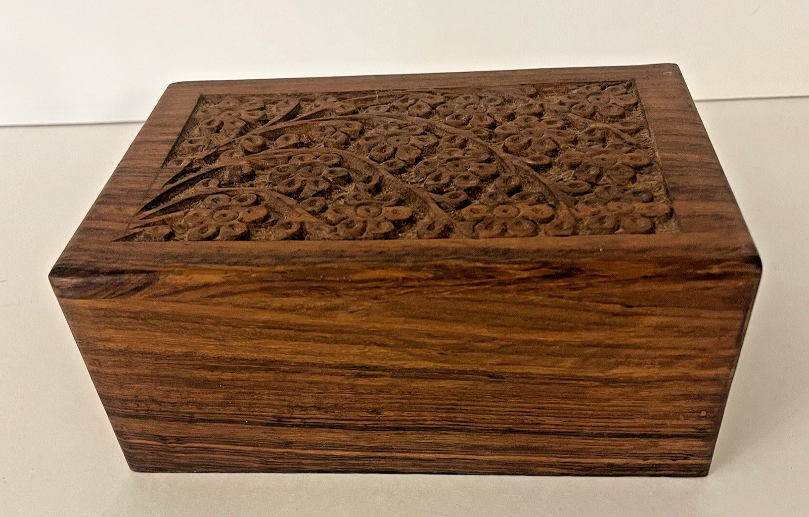 Handcrafted Memorial Pet Urn for Ashes Engraved Tree of Life Pets Up To 85lbs