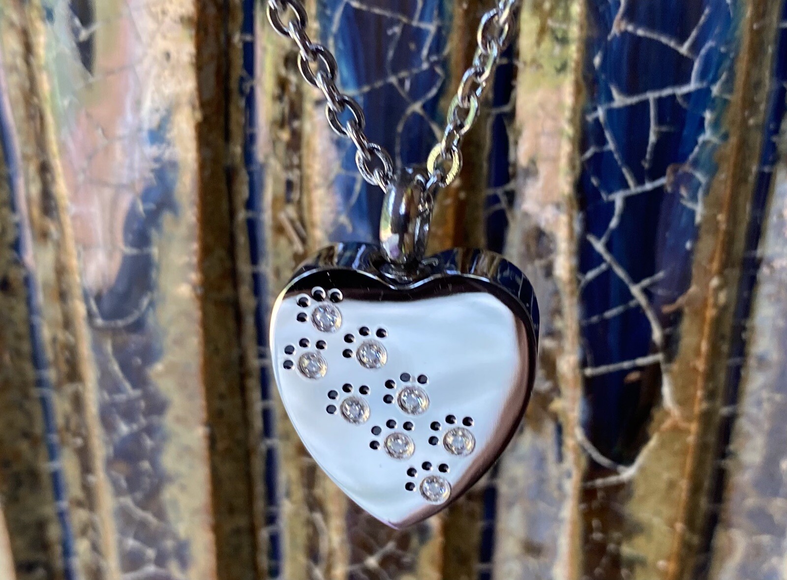Pet Cremation Necklace Jewelry Pendant Urn for Ashes Dog Cat Crystal Paw Prints