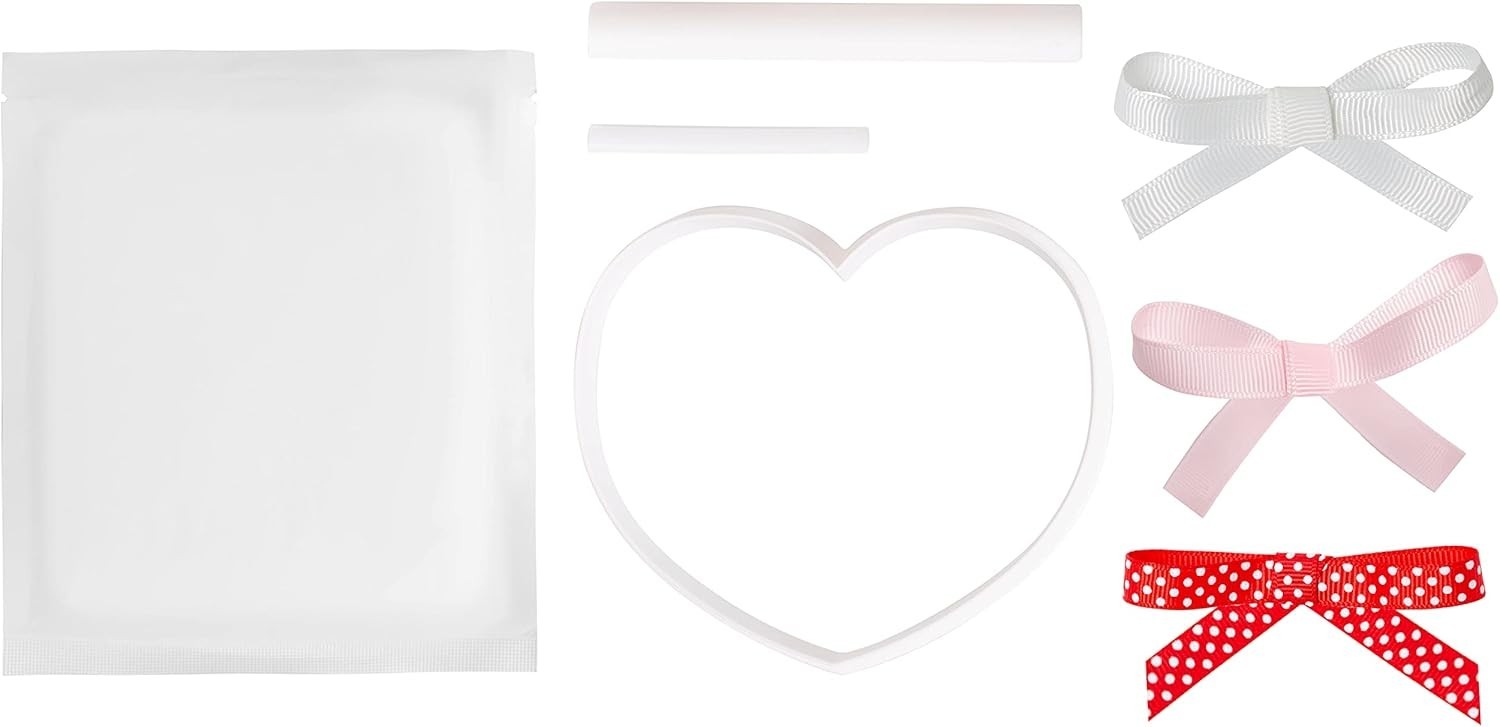 DIY Pet Paw Print Keepsake – Heart-Shaped Clay Impression Kit for Pets