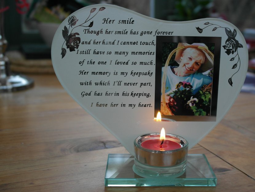 Her smile – Inspirational poem, candle and photo holder glass memorial plaque