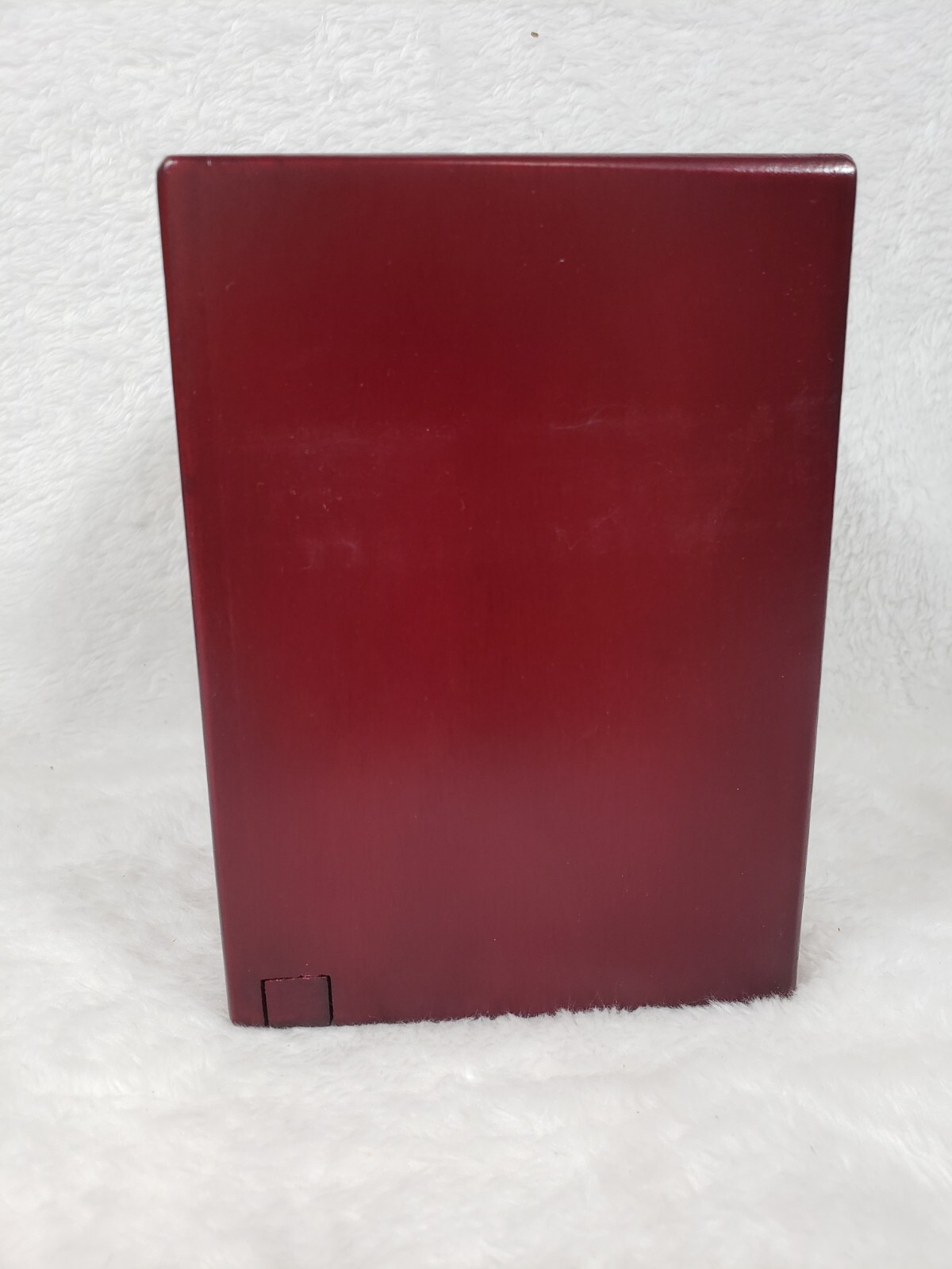 NEW IN BOX Silipax pet cremains Wood Urn with photo pocket medium size 5.5″ x 4″