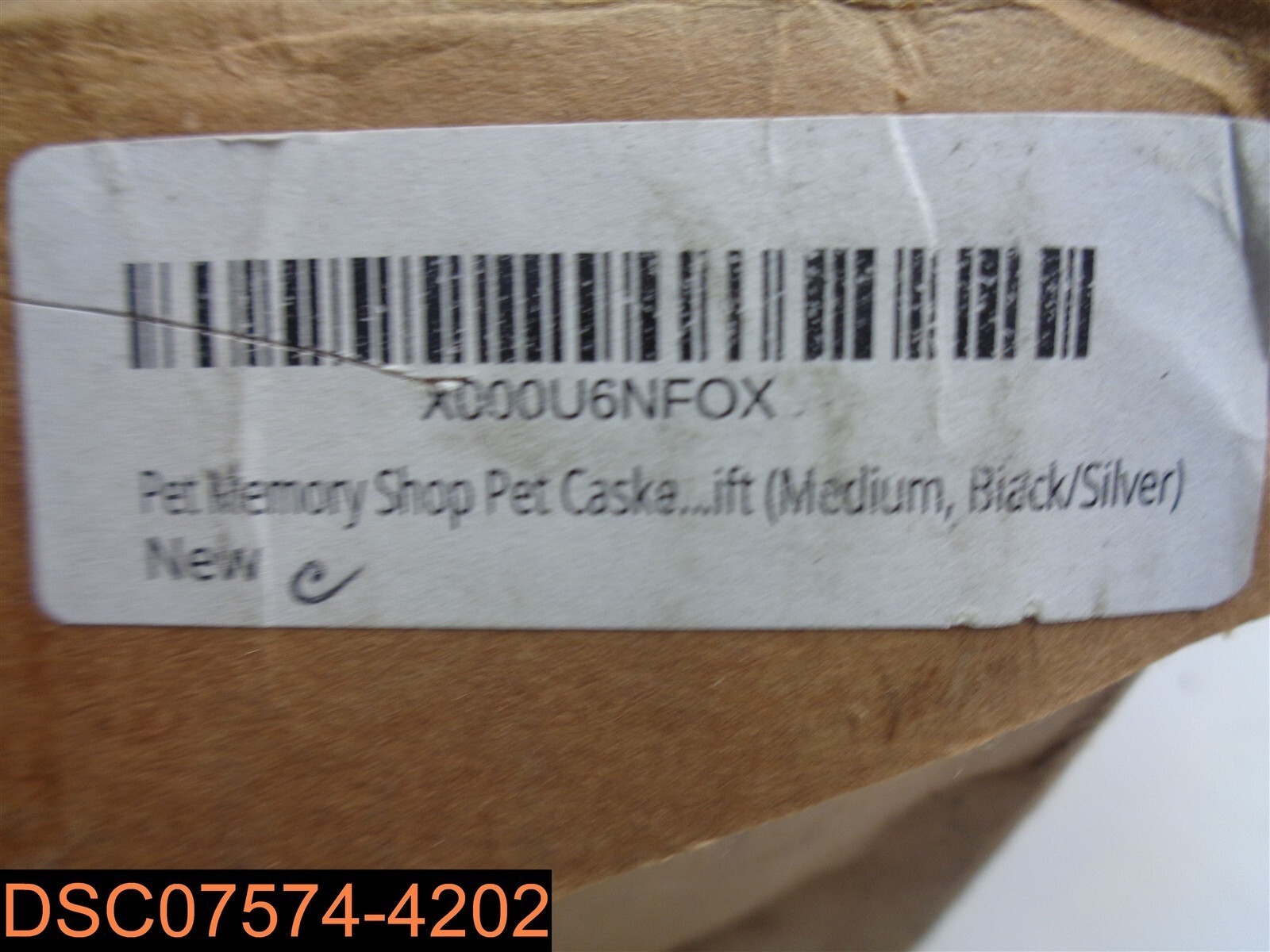 Pet Memory Shop Classical Series Pet Casket (Medium, Black/Silver)