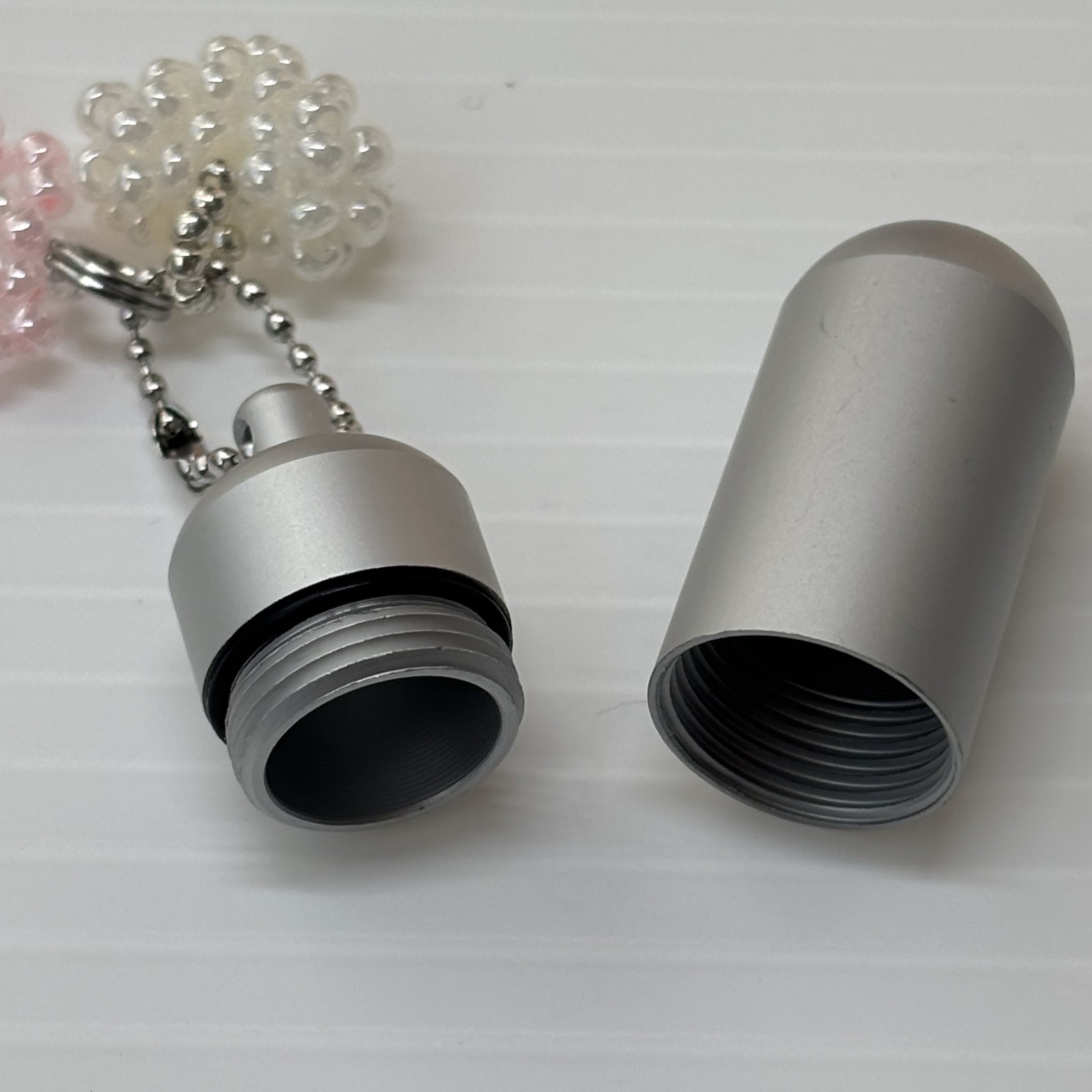 Cremation Ashes Keychain – Cremation Keepsake(with pink ring and white heart)