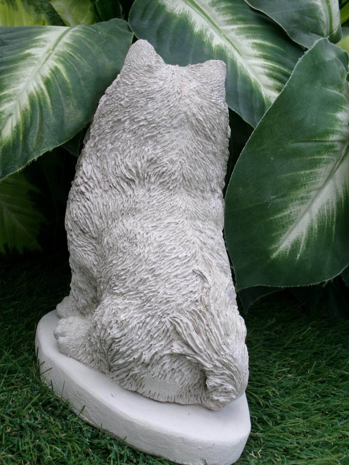 Pomeranian Dog Concrete Statue Outdoor garden decor Pommie lovers gift pet loss