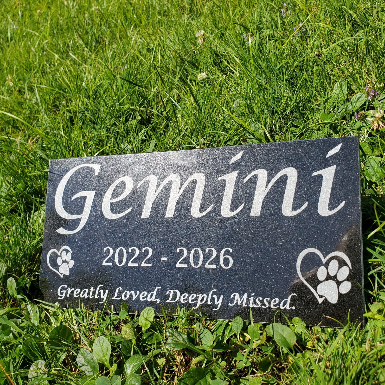 Grave Marker Headstone Garden Pet Loss Memorial Burial Stone Granite Plaque t26