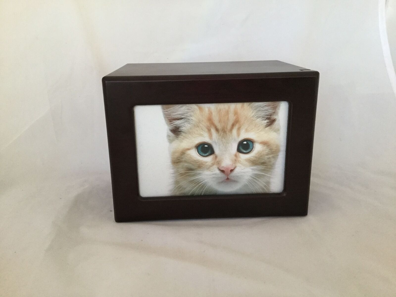Pet Urn,Dog Cat Small Animal Cremation Urn Photobox,Pet Memorial,Color Cherry