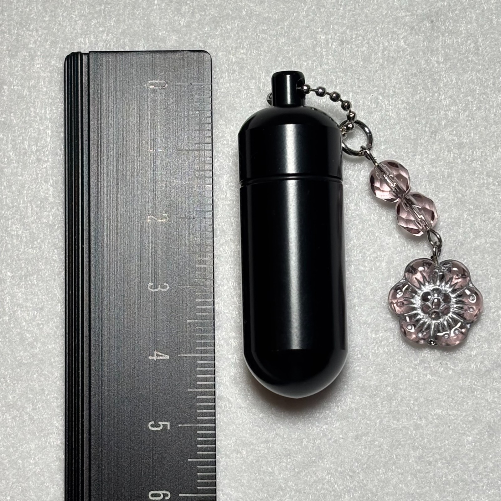 Cremation Ashes Keychain – Cremation Keepsake(pink ornaments)