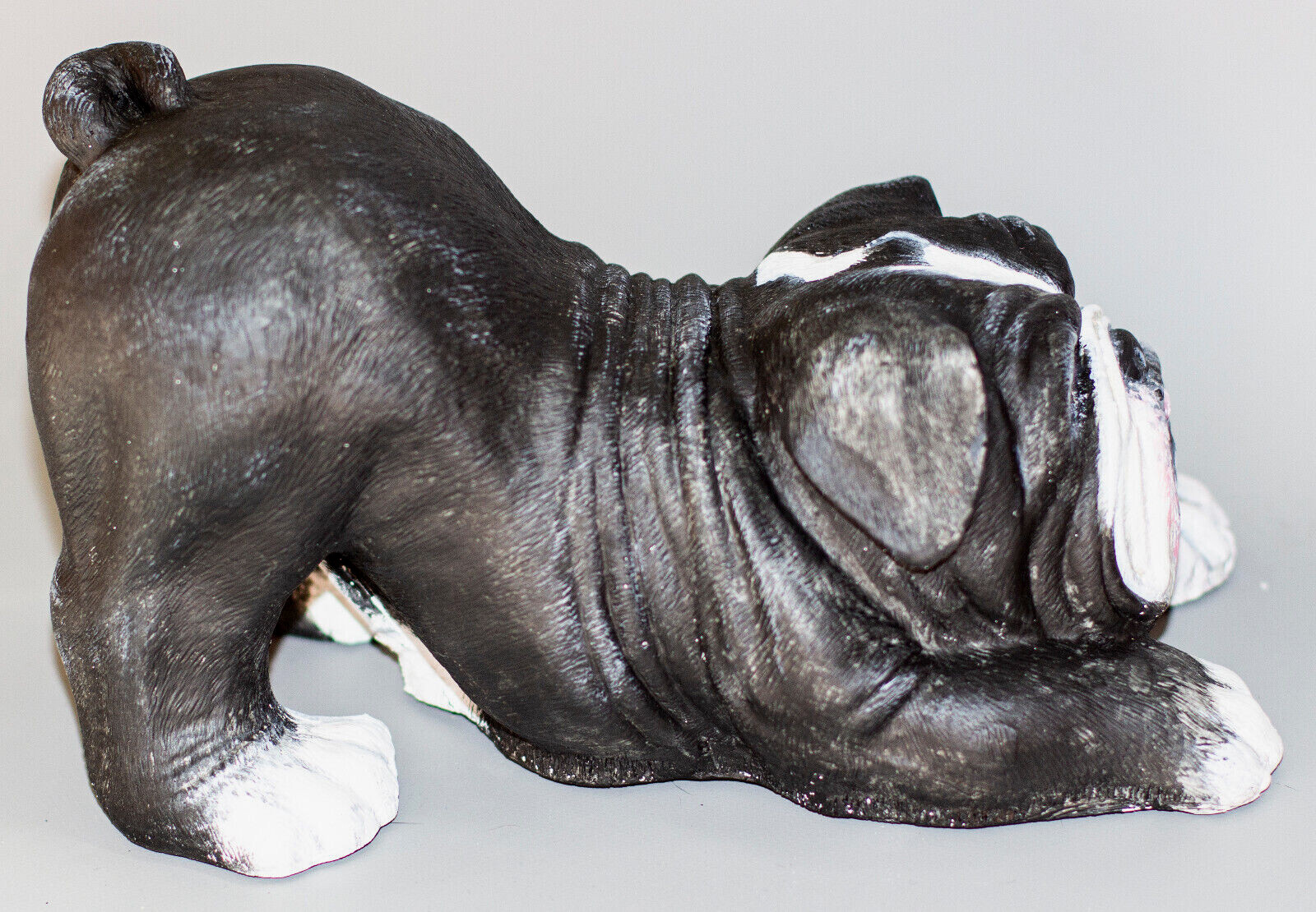 Cremation Urn English Bulldog Pet Memorial Statue Grave Decor Funeral Figurine
