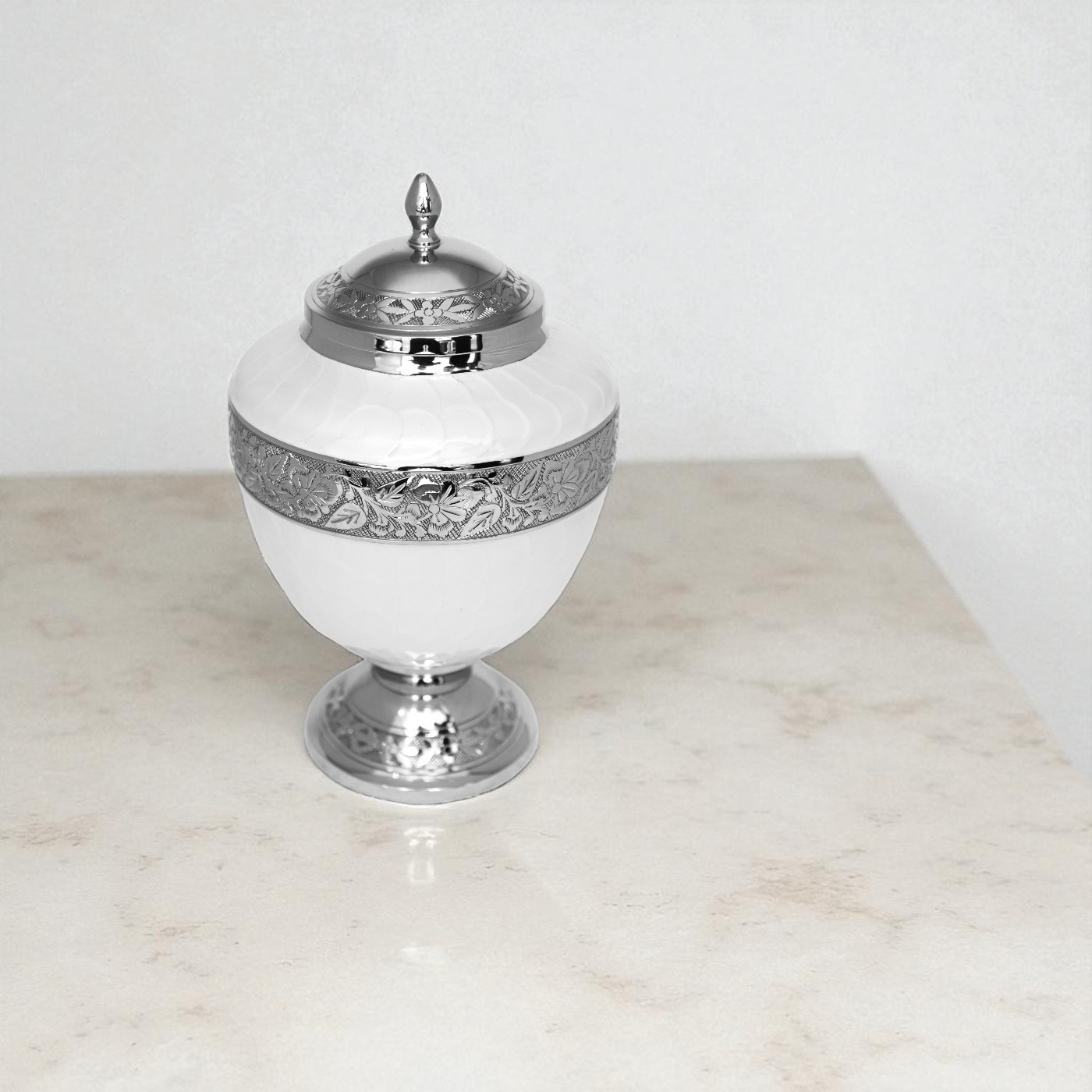 Whisper of Pearls Brass Cremation Urn – Elegant White Memorial