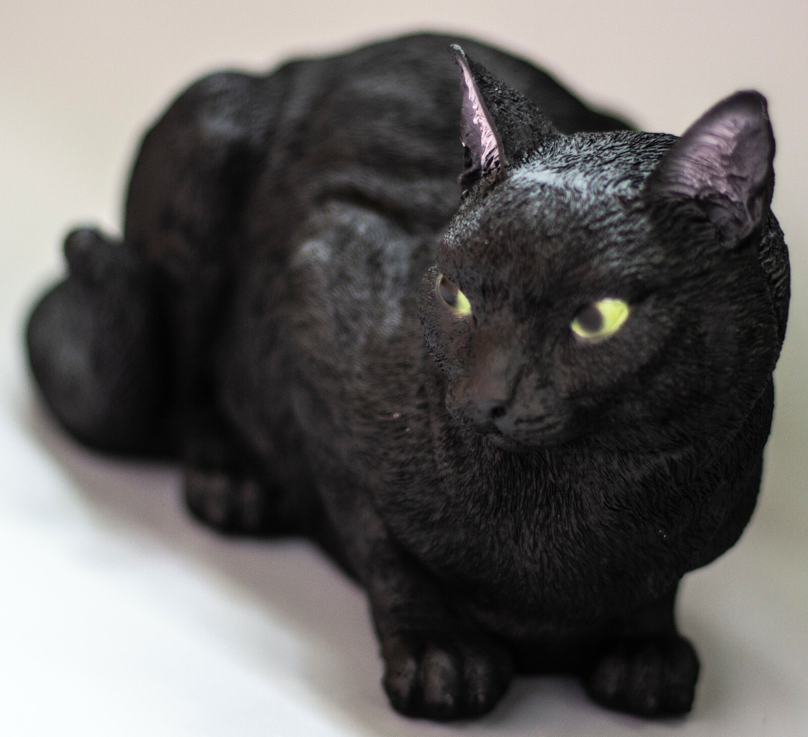 Black Cat Urn Pet Ashes Memorial Cremation Statue Grave Decor Animal Loss Figure
