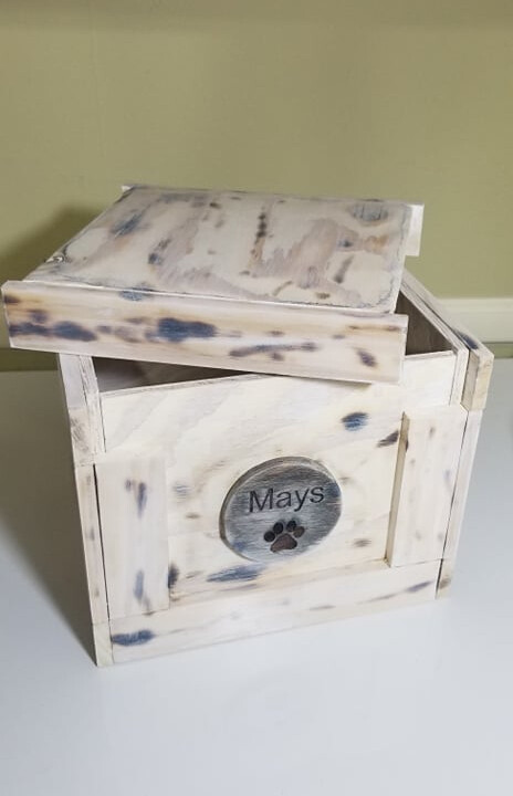 Pet Memorial Memory Box with Pictures & Engraved | Custom Made Pet Urn Cremation