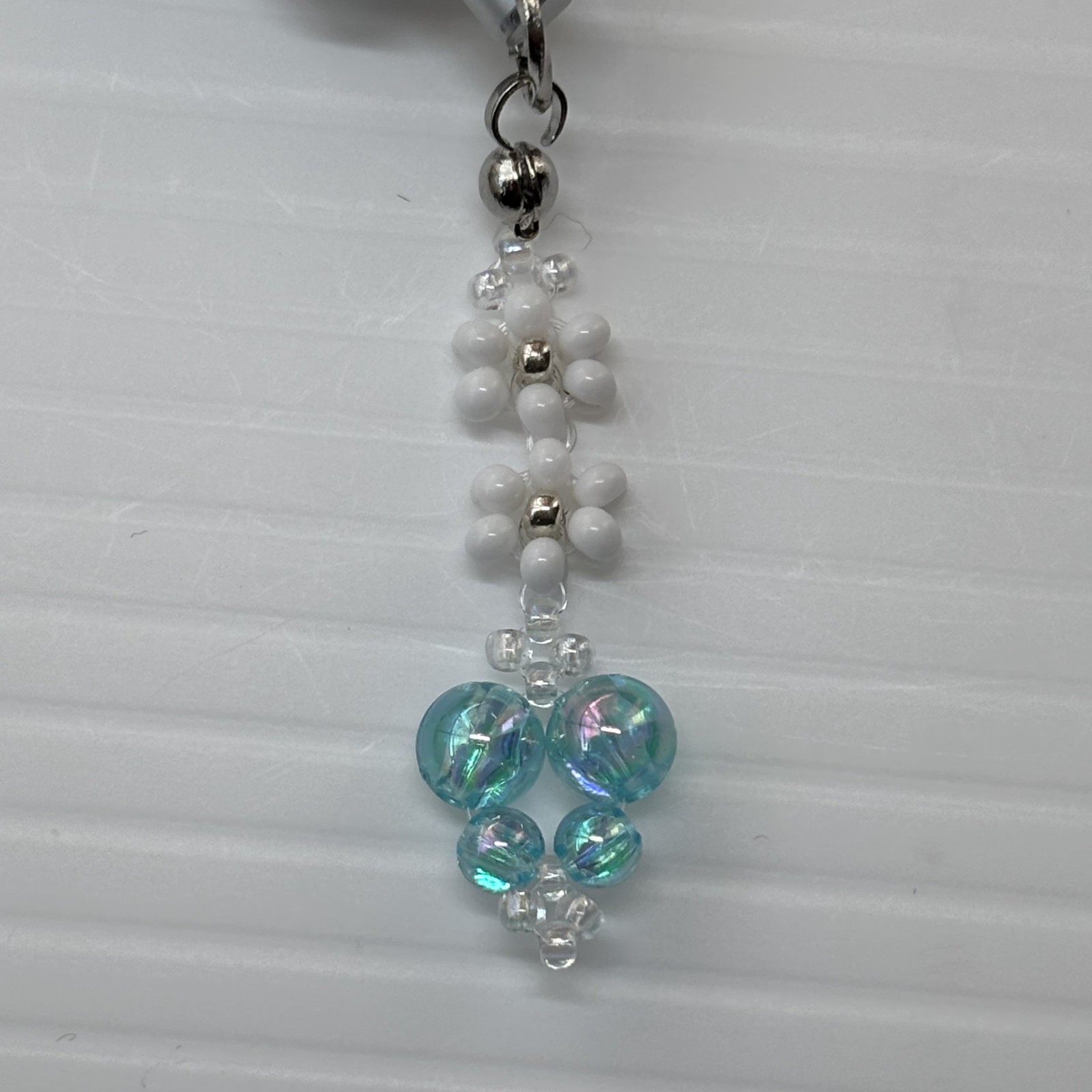 Cremation Ashes Keychain – Cremation Keepsake(white flower and blue charm)
