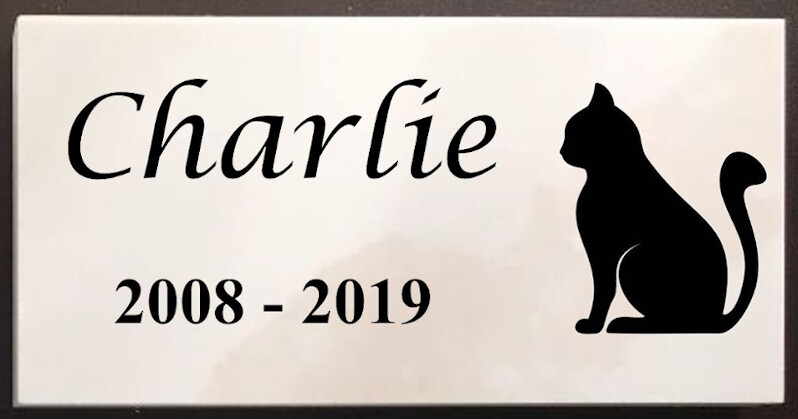 8 inch x 4 inch Pet Memorial Marble sign, Personalized Engraved Marble