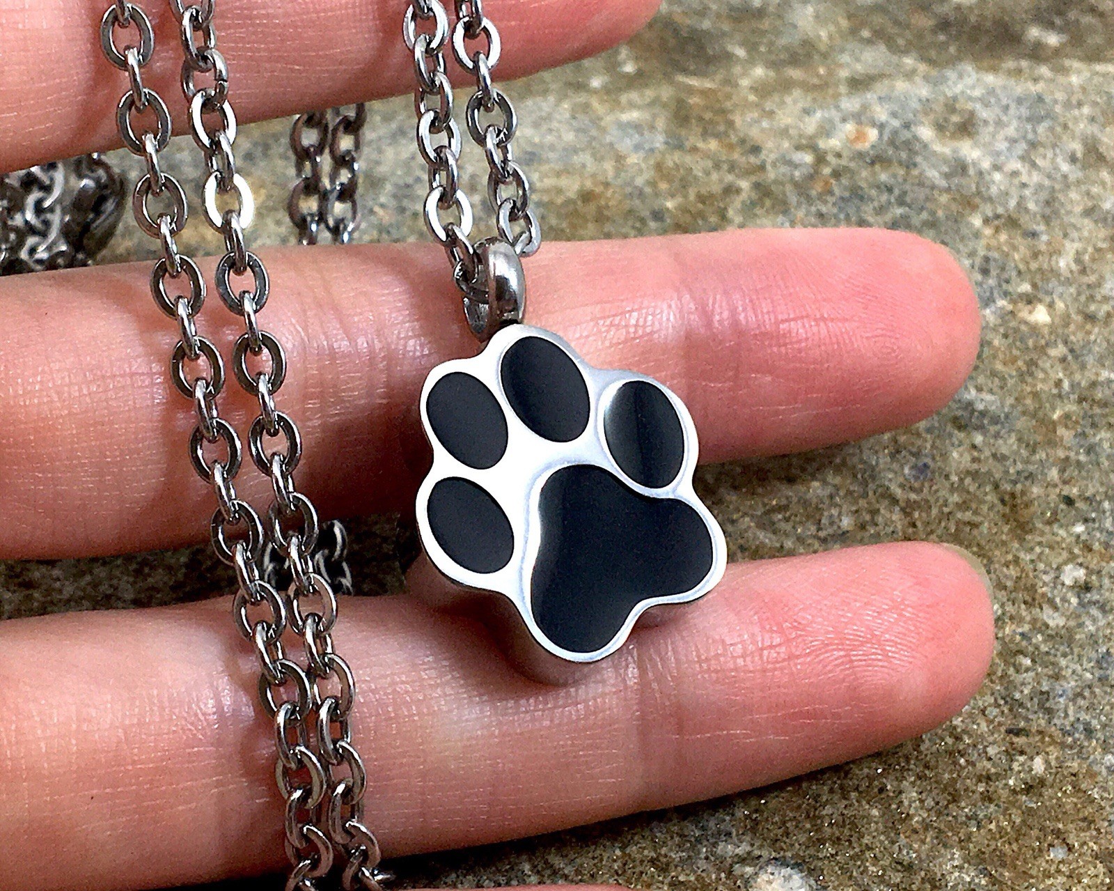 Pet Cremation Pendant Urn Keychain 1″ Key Ring for Ashes Dog Cat Paw Print