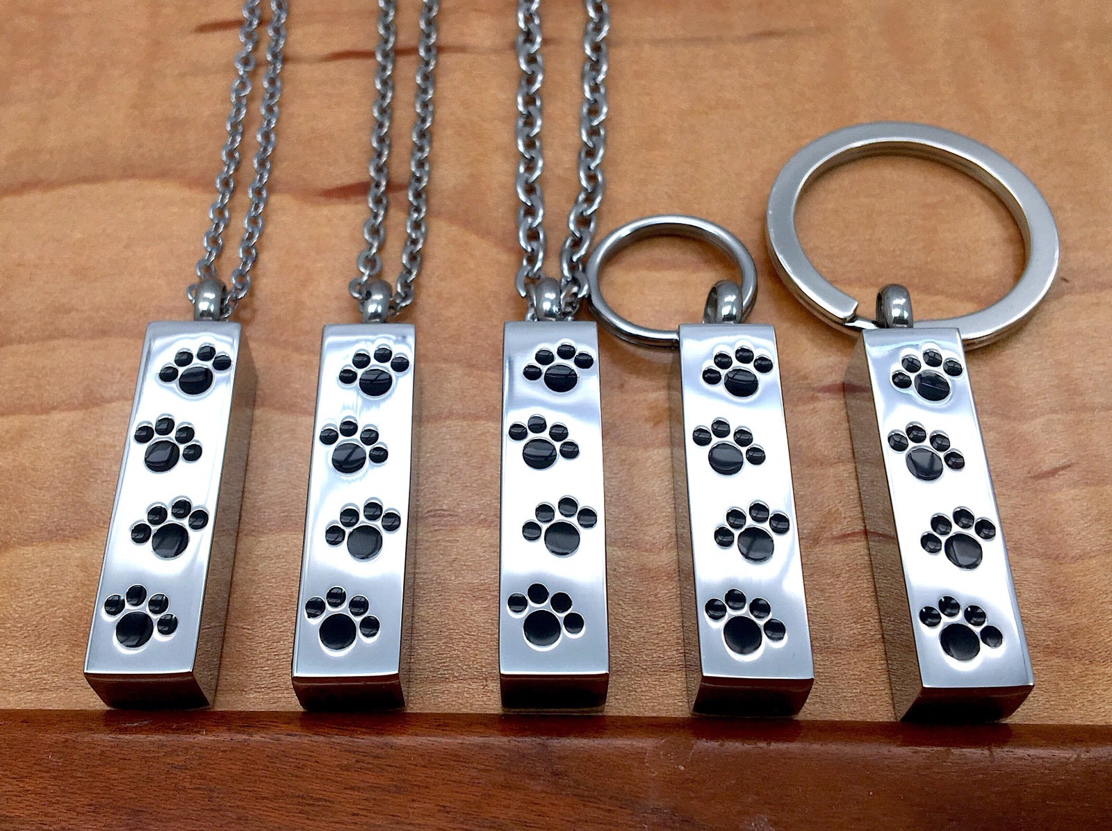 Pet Cremation Pendant Urn Keychain 1″ Key Ring for Ashes Dog Cat Paw Prints