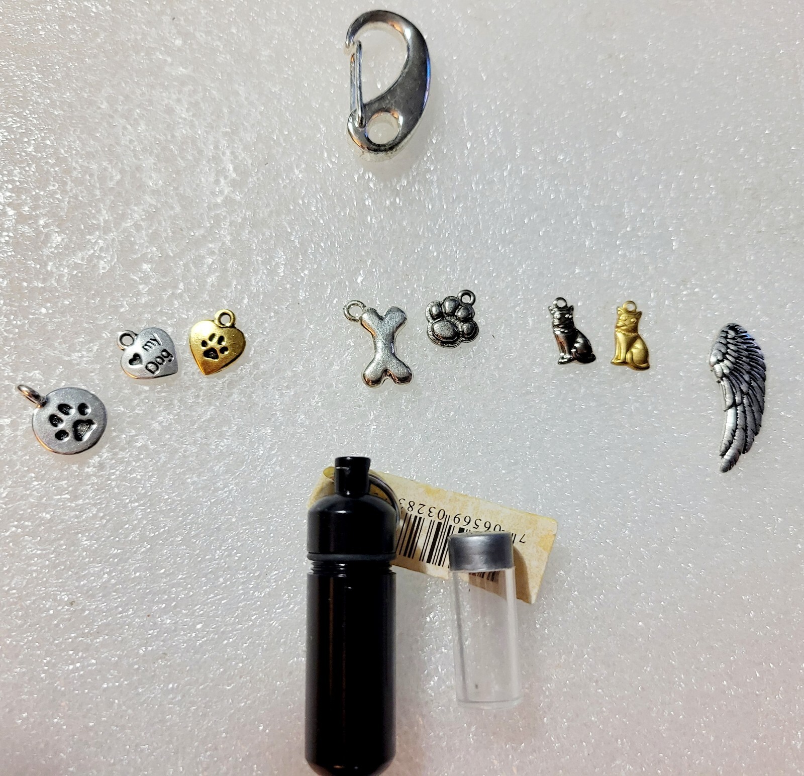 KEYCHAIN PET URN-*CUSTOM Choice Of COLOR&CHARM(S) FOR KEYCHAIN NEW