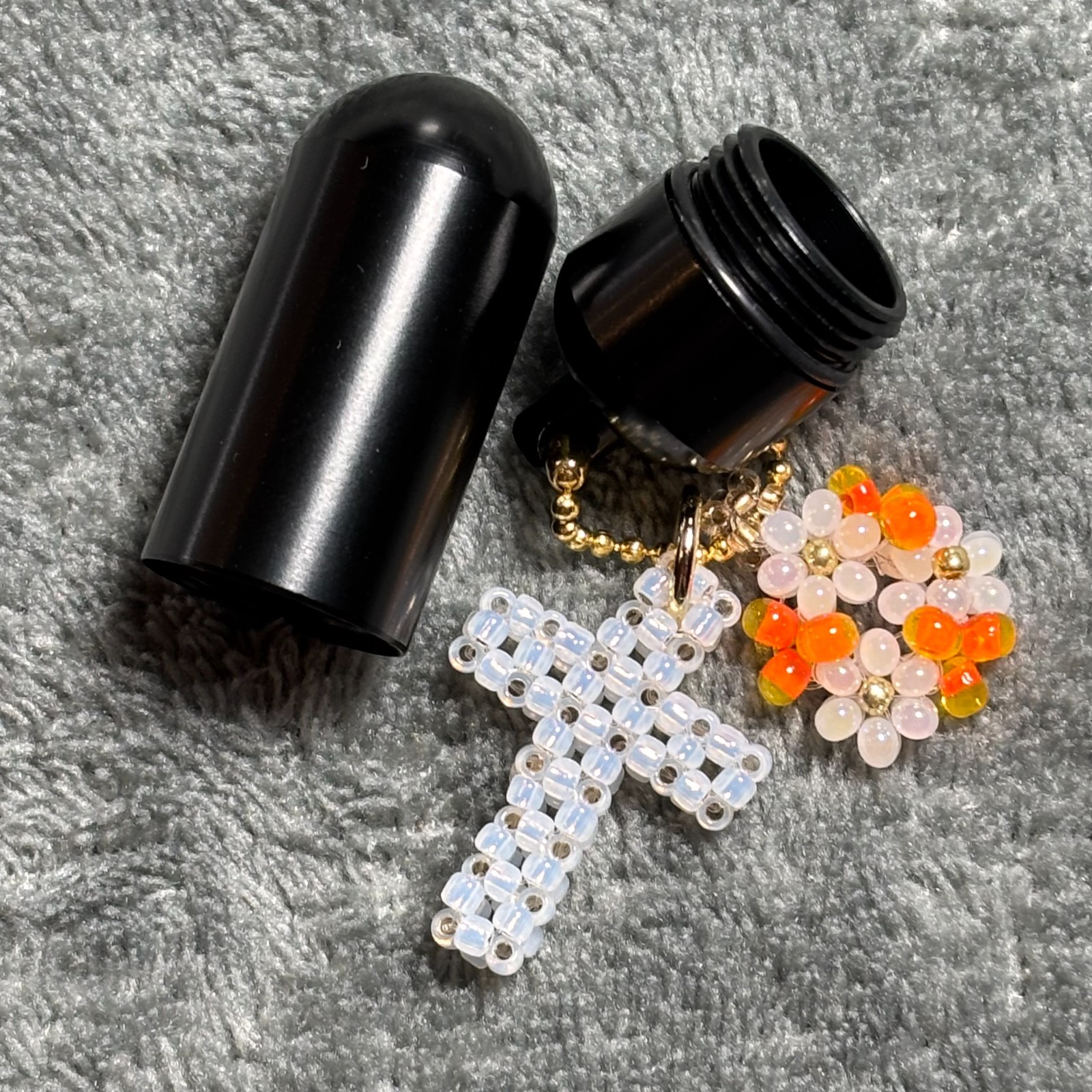 Cremation Ashes Keychain – Cremation Keepsake(white cross and orange ornaments)