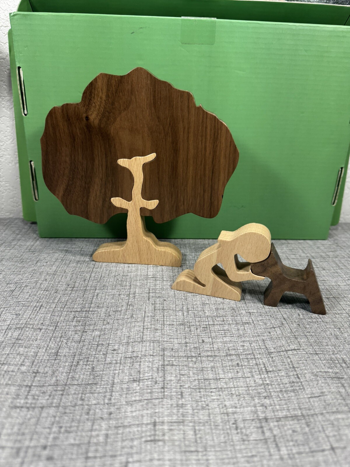Wooden Cikarmai Pet Tree Of Life Memorial