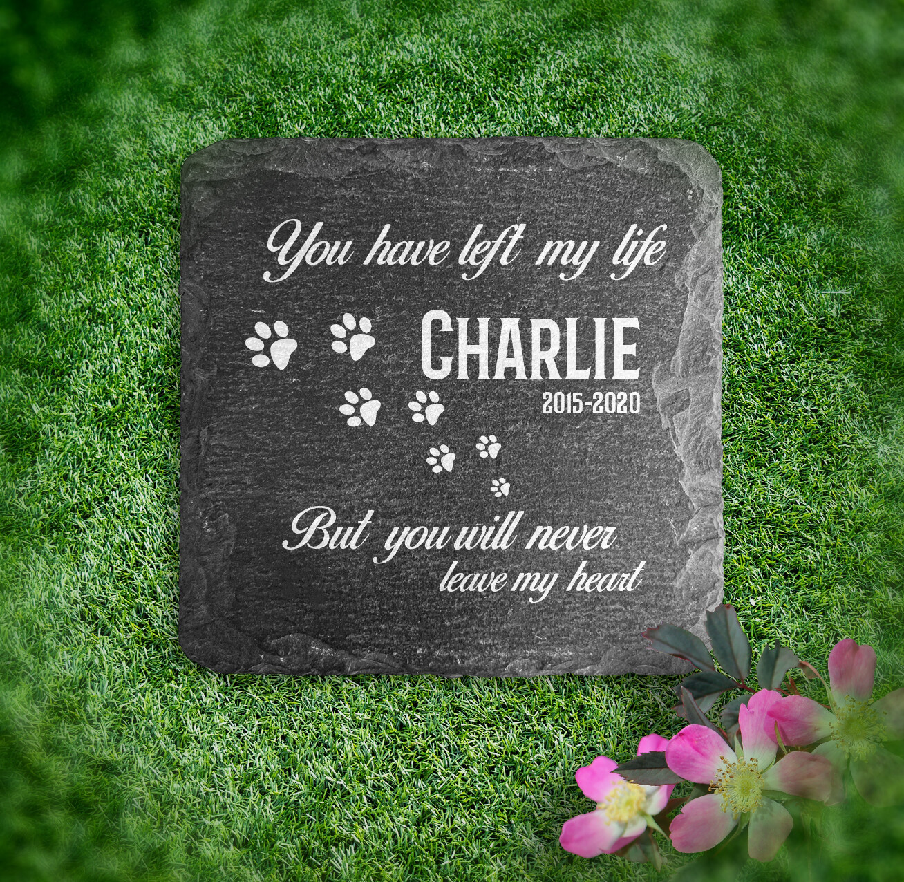 Personalised Pet Memorial Grave marker Heart & Paw Natural Slate stone 10×10 Cm